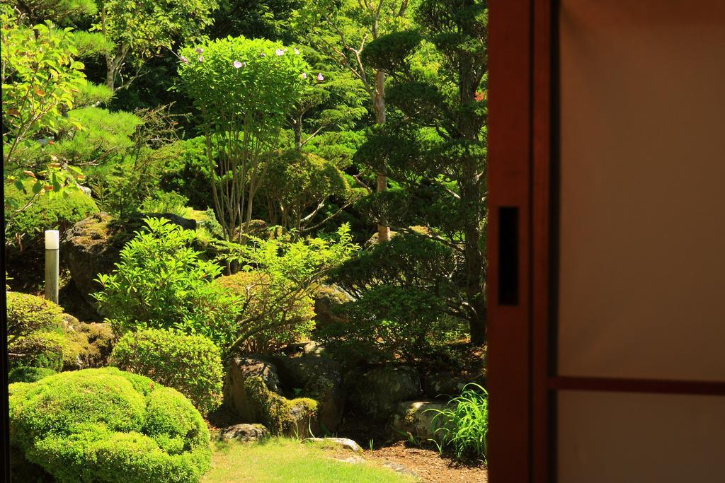 Hotel Yabukiso Yamanakako Exterior foto